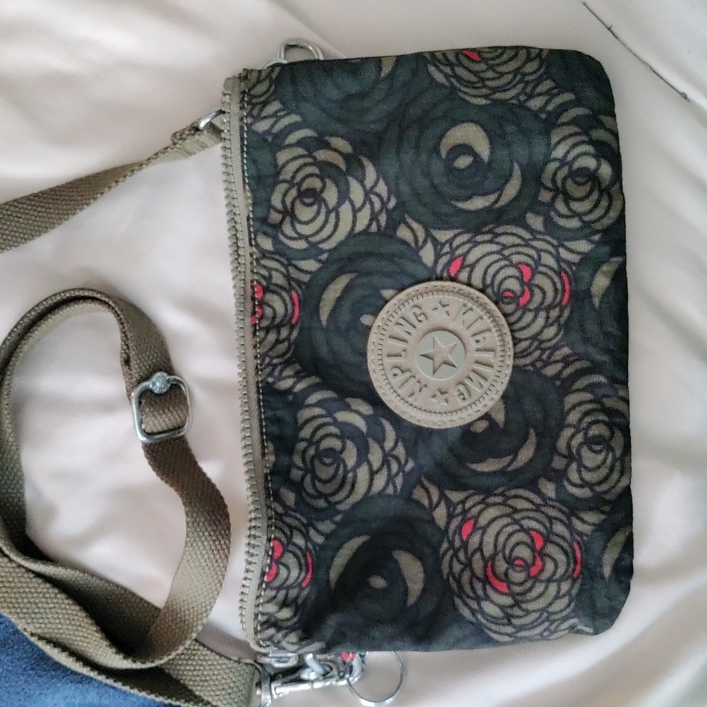 Kipling Purse